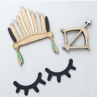 Wooen eyelash wall decoration