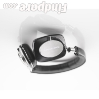 Bowers & Wilkins P5 wireless headphones photo 9