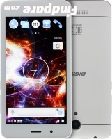 Digma Vox S504 3G smartphone photo 3
