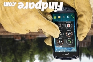 Kyocera DuraScout smartphone photo 5