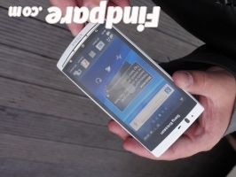 Sony Ericsson Xperia Arc S smartphone photo 5