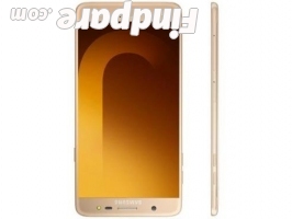 Samsung Galaxy J7 Max smartphone photo 1