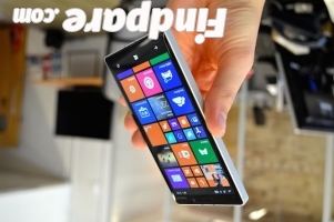 Nokia Lumia 930 smartphone photo 4